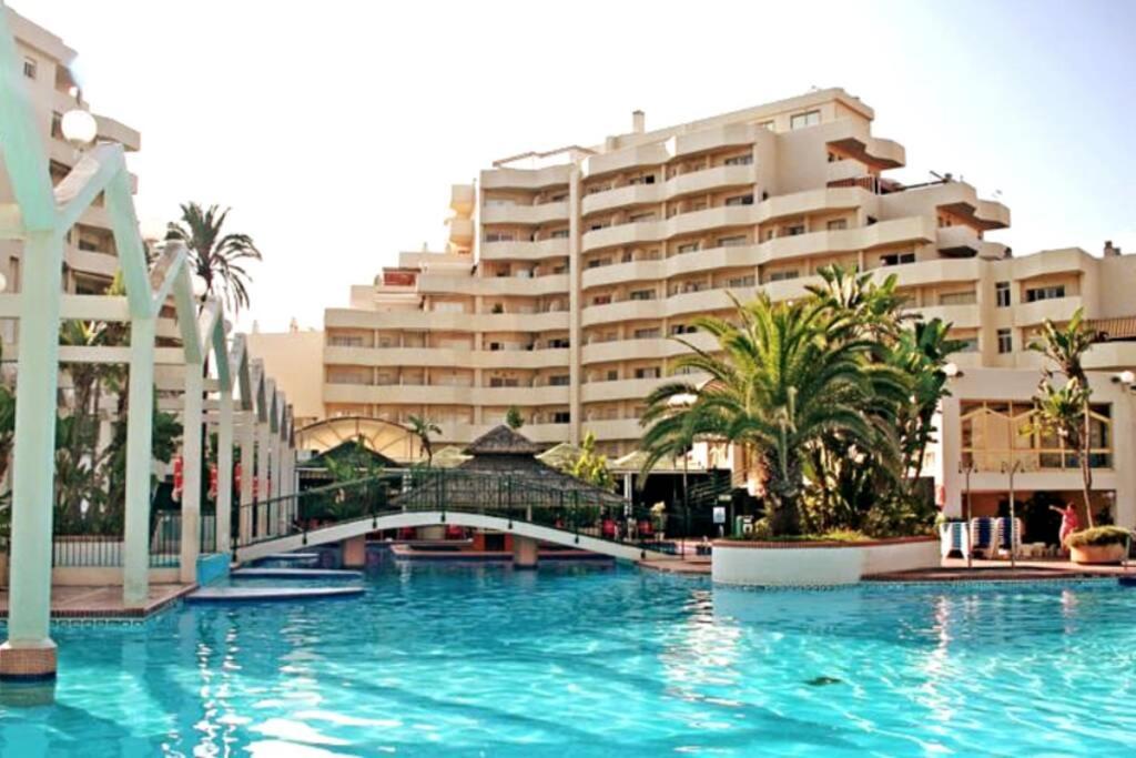 Precioso Apartamento Frente Al Mar Benalbeach Apartment Benalmadena Bagian luar foto